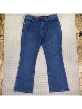 Cosmopolitan Blue Bootcut Jeans 16